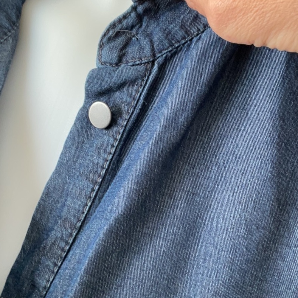 Button-Front Chambray Shirt Dress in Navy - Picture 4 of 10